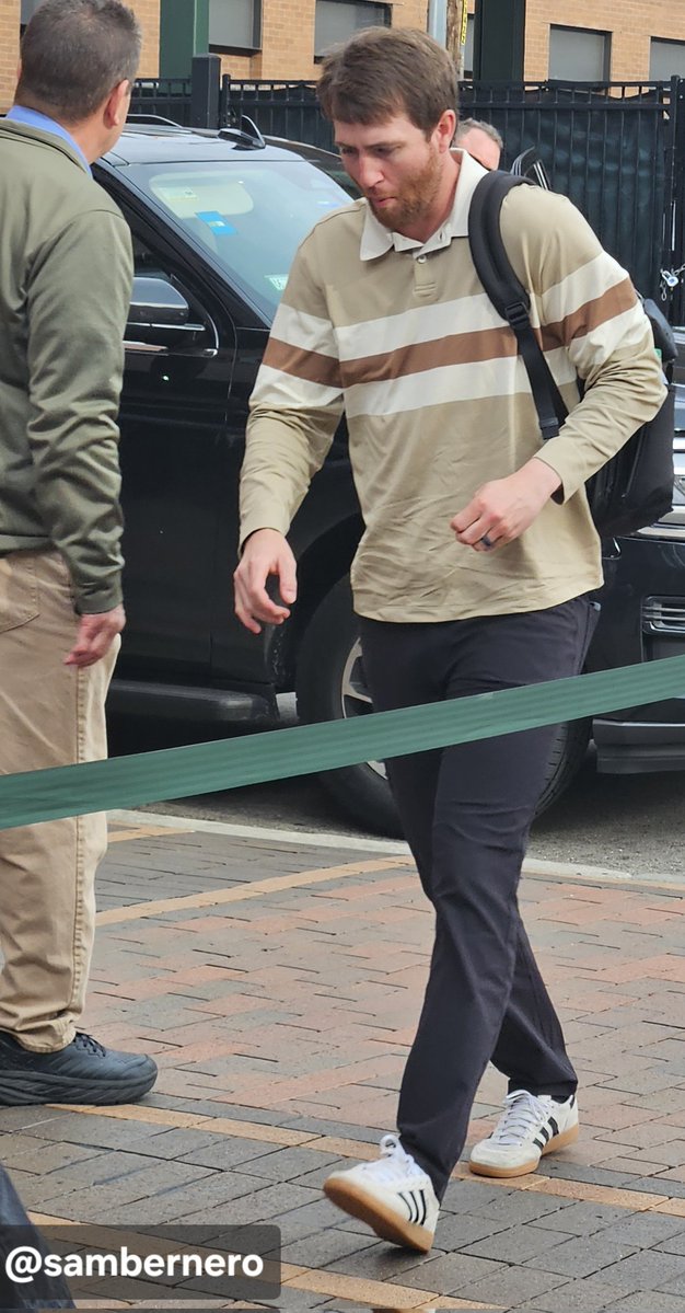 Sam Bernero tweet media