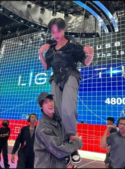 𝐋𝐢𝐥𝐥𝐲 𝐛𝐚𝐞𝐤 tweet media