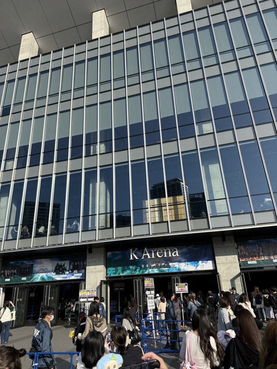 あんな tweet media