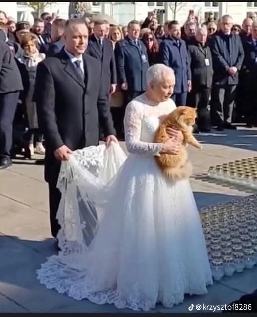 Przemyslaw Swiderski tweet media