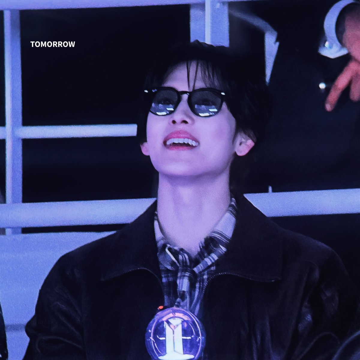 내일/tomorrow tweet media