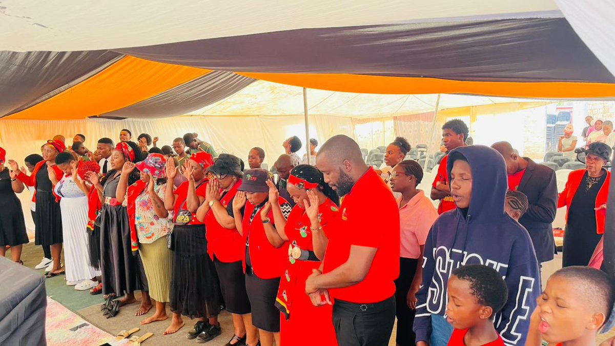 EFF_Limpopo's tweet image. ♦️In Pictures♦️

EFF Limpopo Provincial Coordinator and Makhuduthamaga Convener Cmsr Rebecca Mohlala together with the subregional Election Task Force and branch leadership visited Holly Ghost International Church Under Pastor Selema in ward Ward 10

#registertovoteeff.org.za