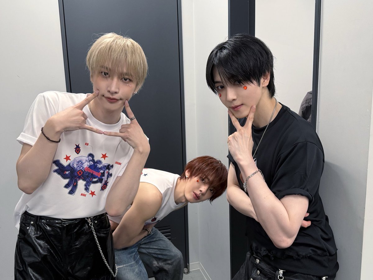 QQQ pics 📁 tweet media