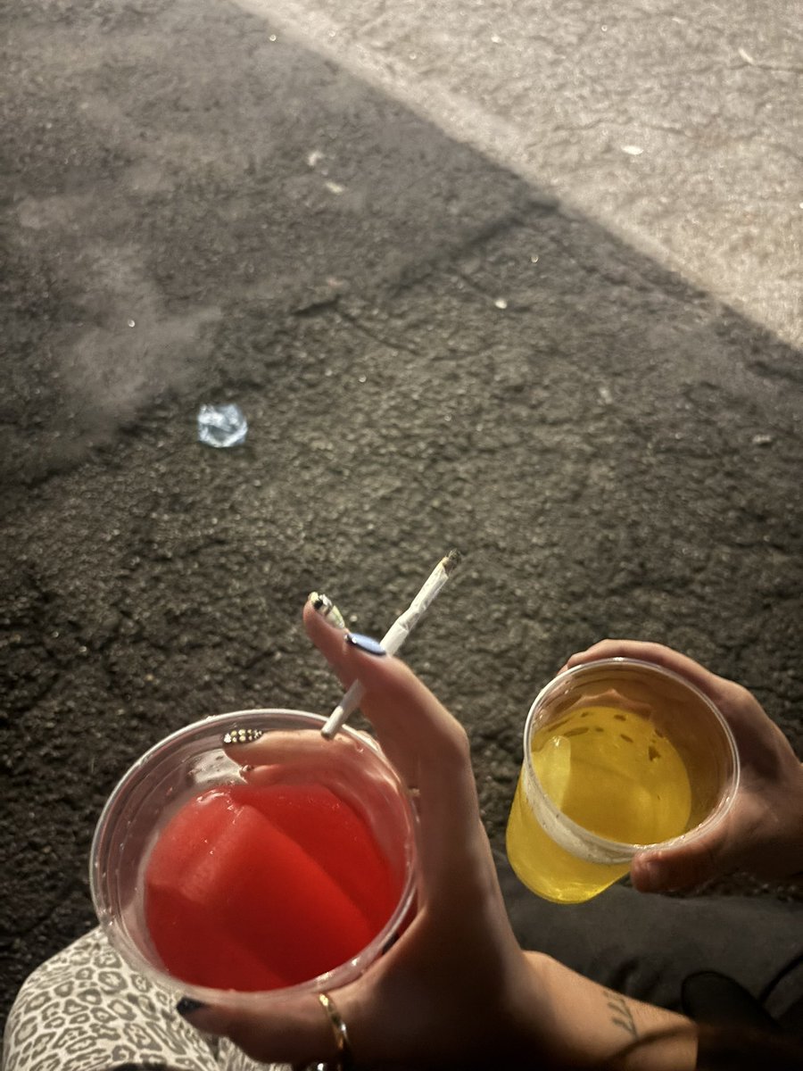 triz VAI VER O BTS 🪭 tweet media