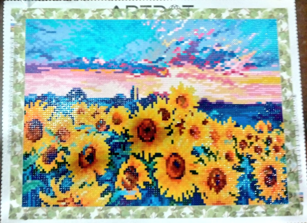 rincha75's tweet photo. 💎完成💎
小さいサイズだから、サクサク進んだ
ARTDOT 25cm × 35cm
ラウンドビーズ  40色
#ダイヤモンドアート #ARTDOT https://t.co/wTDAoHUeTL