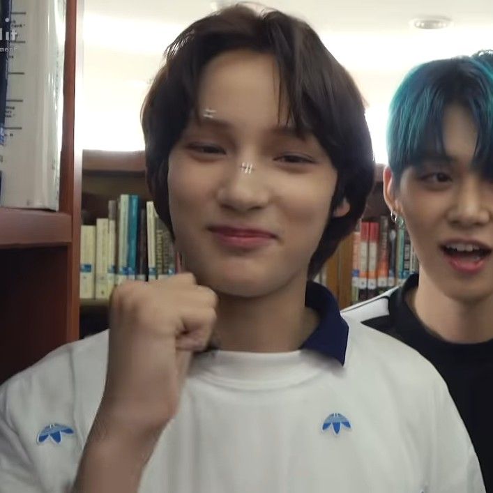 . ݁⋆ 7th year: lu-li 𖣂 ݁˖ . ݁ tweet media