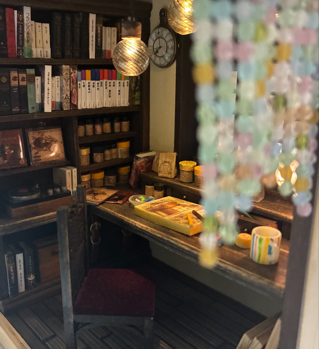 完成です。
久々にじっくり腰を据えて作れたので楽しかったです。
来週か再来週辺りにふたばねこさんで販売してもらう予定です。