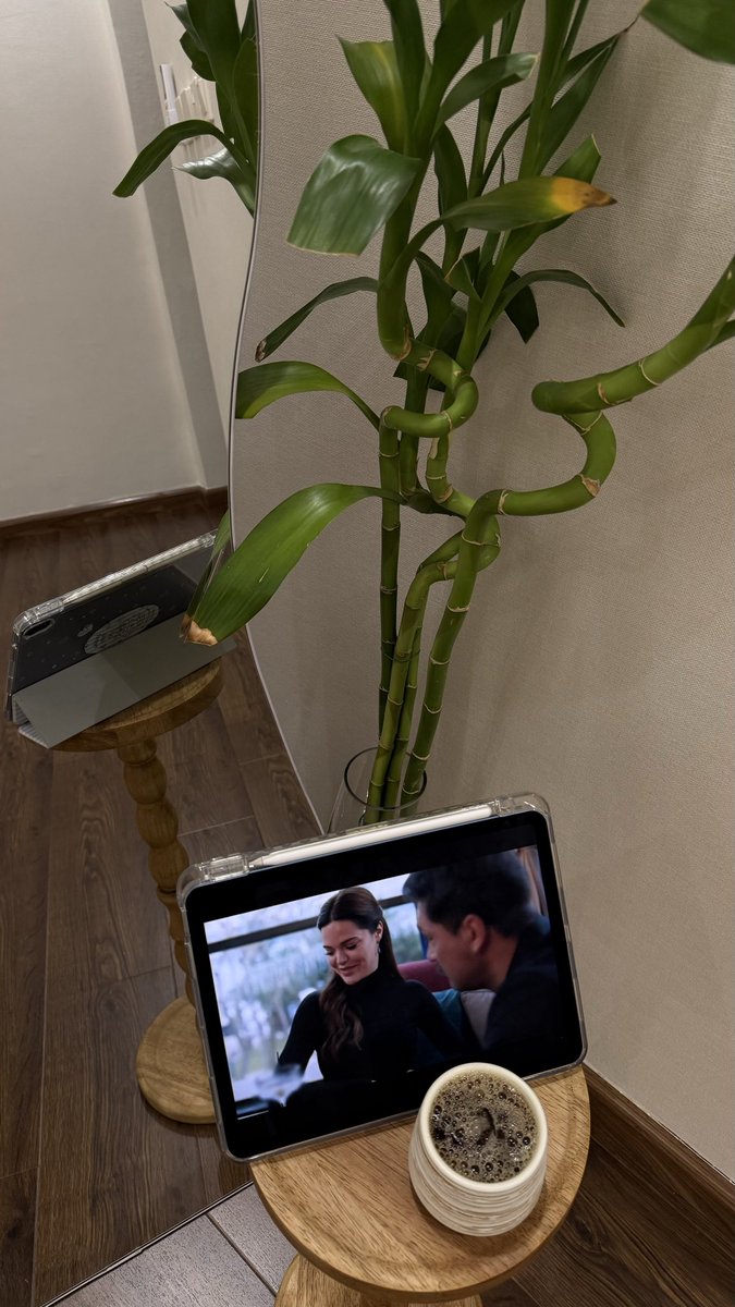 قهوه يوم الاوف 🙂‍↔️✨