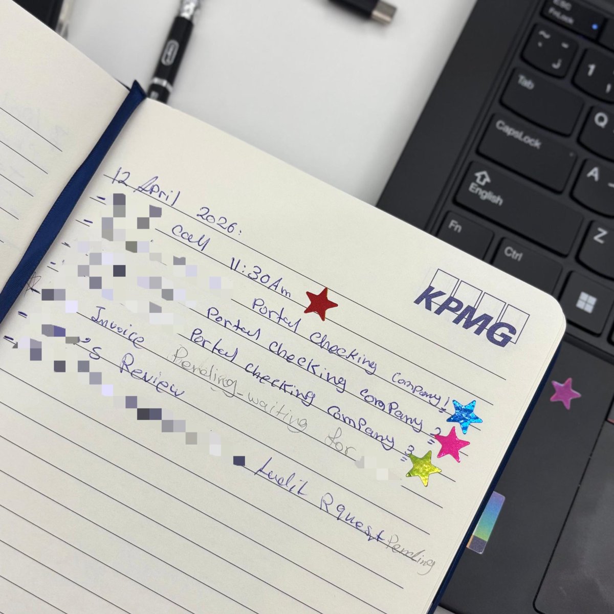 شَـادِنْ tweet media