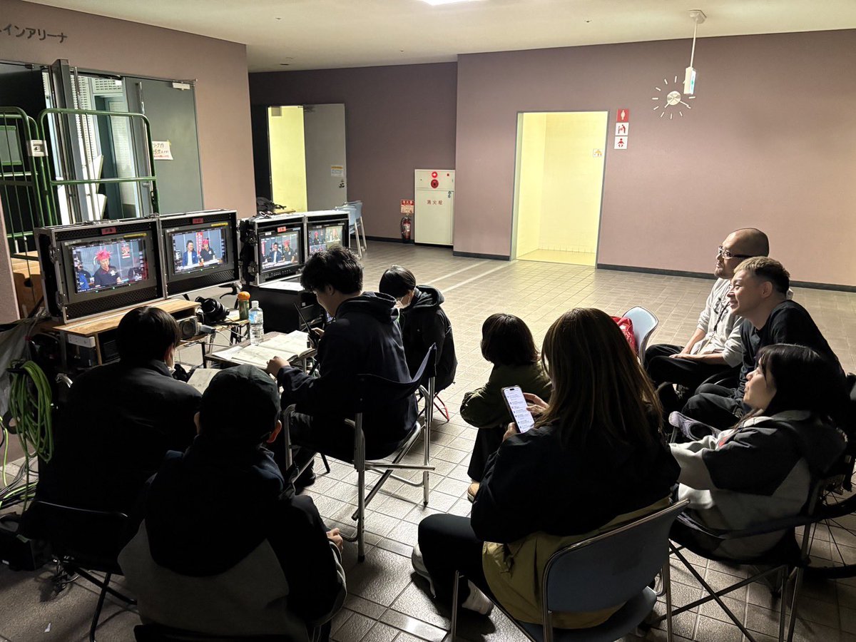 MINAMI_HAYATO_'s tweet image. 🎬ドラマデビューしました🎤
#日曜劇場 #ギフト #GIFT に出演させていただきました✨
これまで車いすラグビーでMCをさせていただき、素晴らしい役をいただきました🤝たいじさんのWASSHOIに合わせて、盛り上げ🙌 是非今後もドラマをご覧いただき、車いすラグビーの大会にもお越しください👍