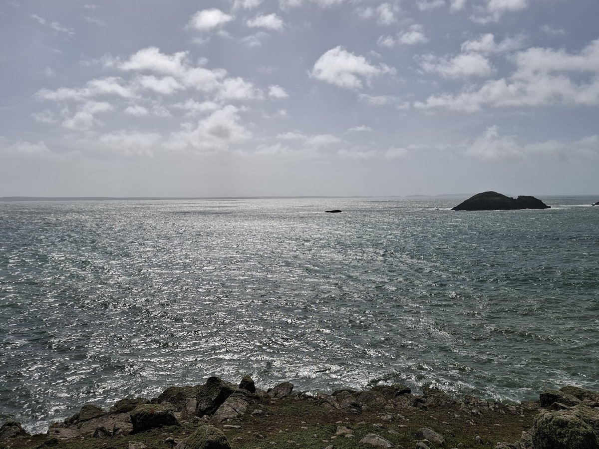 Richard_M_Owen's tweet photo. Stunning #pembrokeshire #coast #cliff walk this morning. #spring
#Atlantic #sea #solfach #solva ๐ด๓ ง๓ ข๓ ท๓ ฌ๓ ณ๓ ฟ https://t.co/A1eYoR2P09
