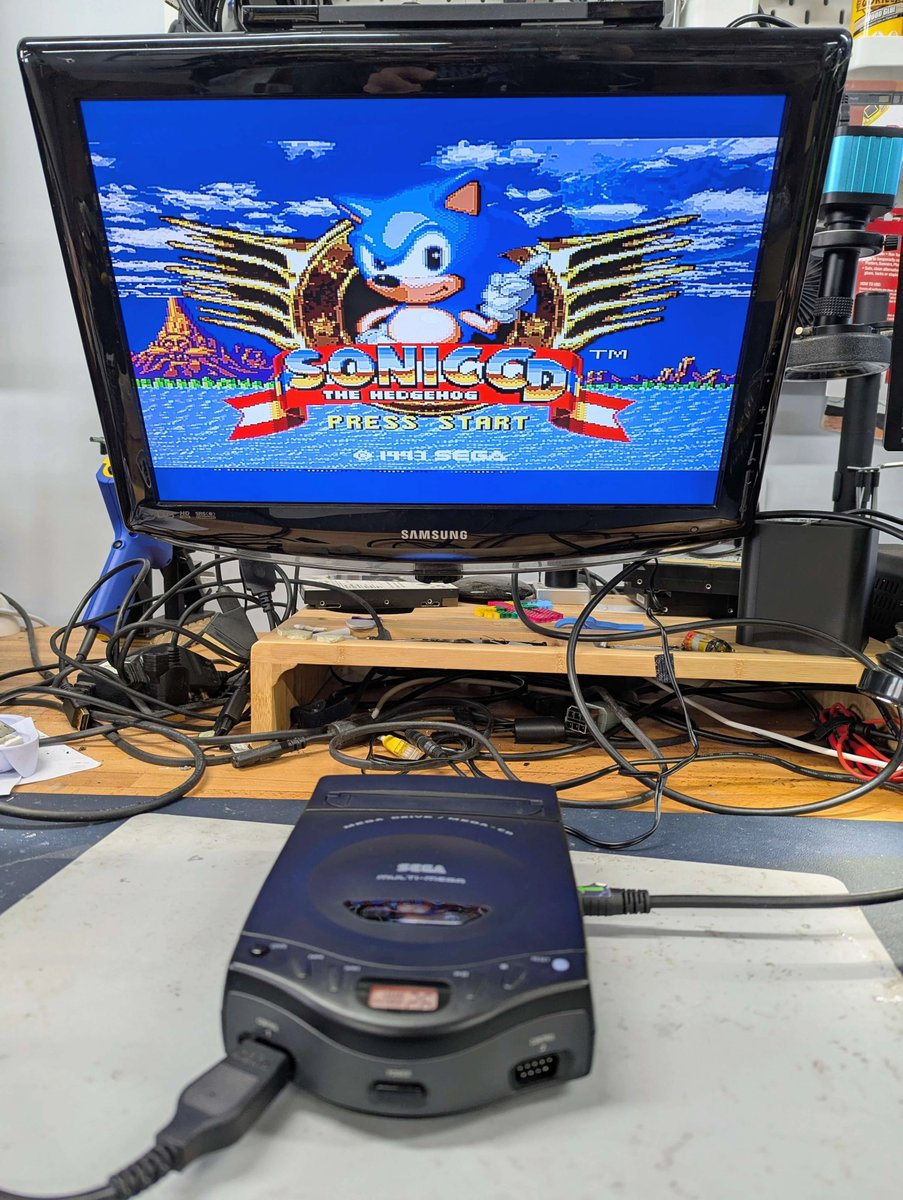 topvint's tweet image. Order #5864  

I recapped, FRAM modded and installed a triple bypass in this #SEGA Multi-Mega.  

 Want to see what I did? Check below! 👇