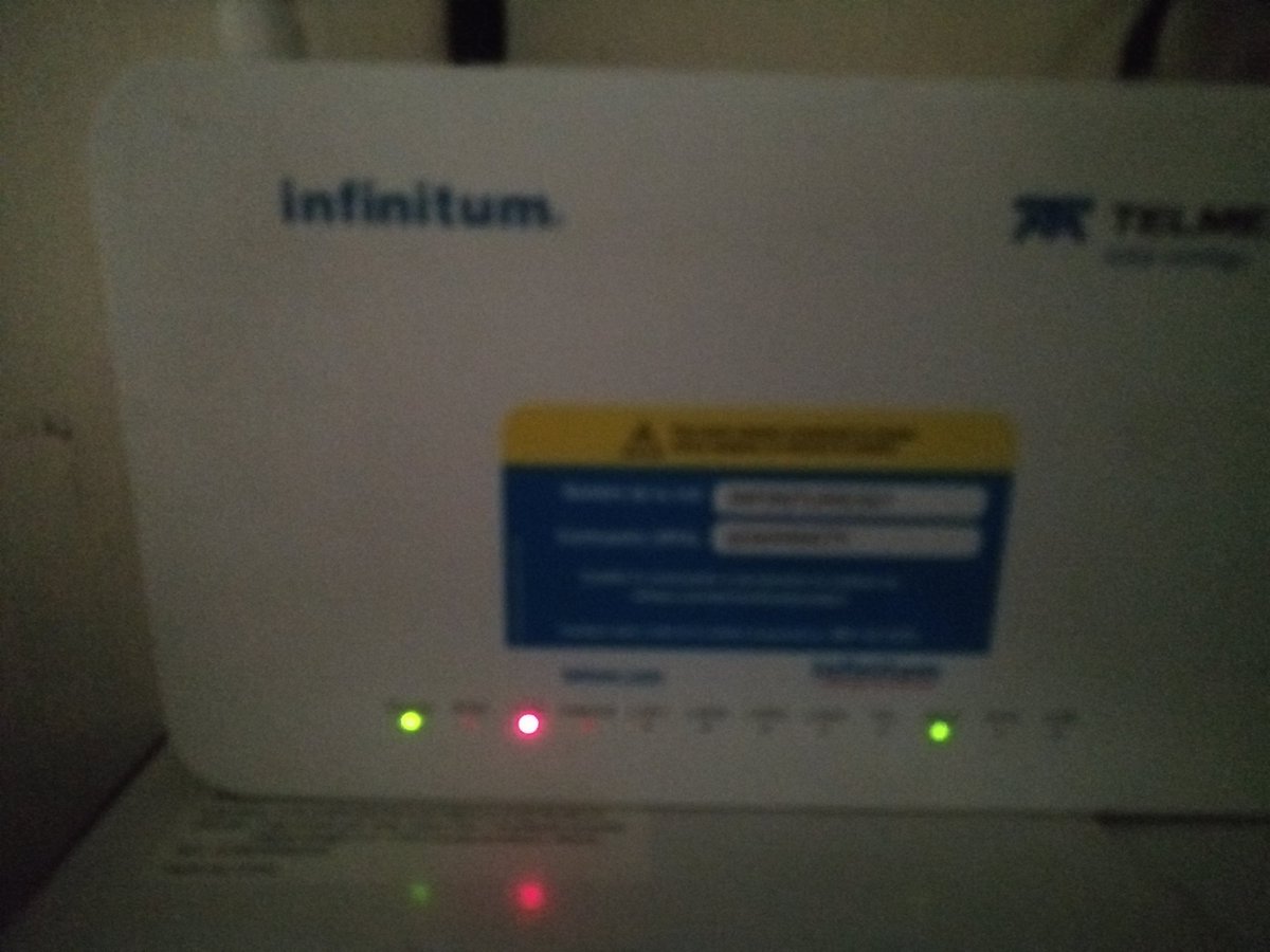 Fran_xavy's tweet photo. @TELMEXSoluciona buen dia desde anoche no tengo servicio de internet ni telefono https://t.co/vRksM2UDpQ