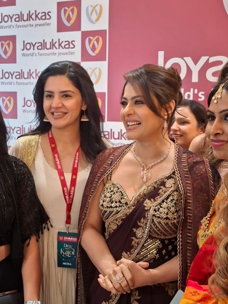 wvmediaa's tweet image. Kajol at the Joyalukkas grand inauguration in Melbourne ✨🤎

#Kajol #KajolDevgan