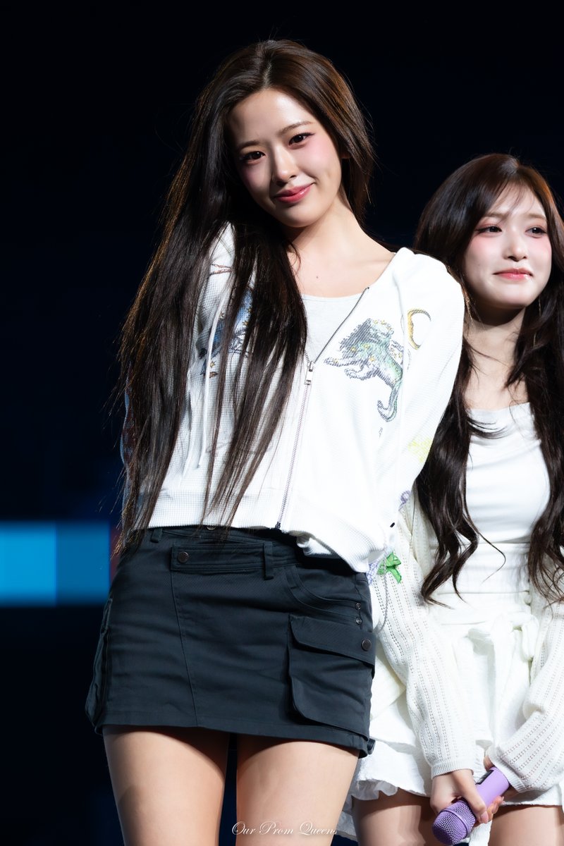 Our Prom Queens tweet media