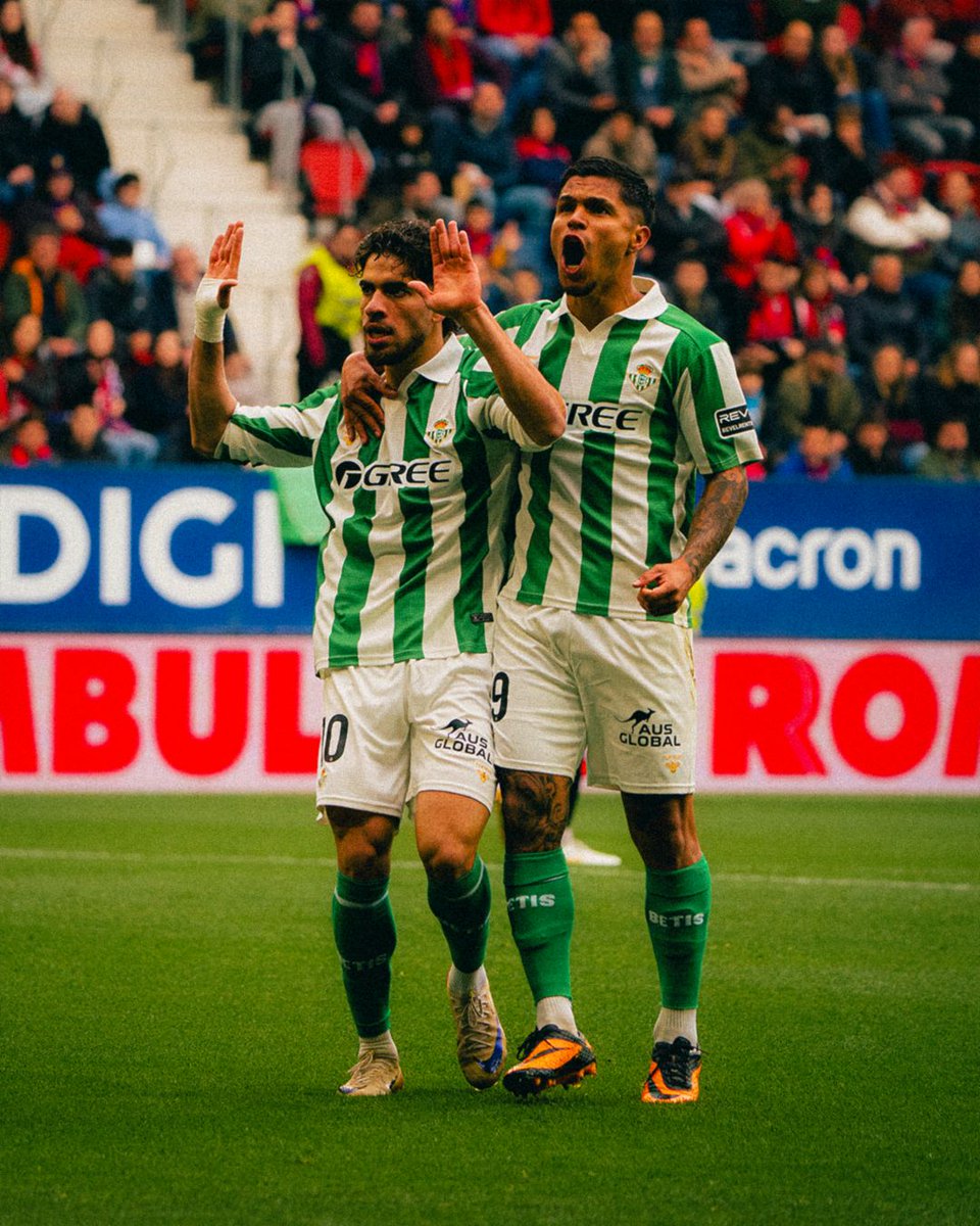 Estamos todos de acuerdo con que él equipo hace meses que no juega a nada. Pero también estaremos todos de acuerdo en que hay que animarlos hasta el final, no? 

Si el equipo no se levanta, lo levantamos nosotros. Estamos a pocos partidos de poder hacer historia.

Todos juntos 💚