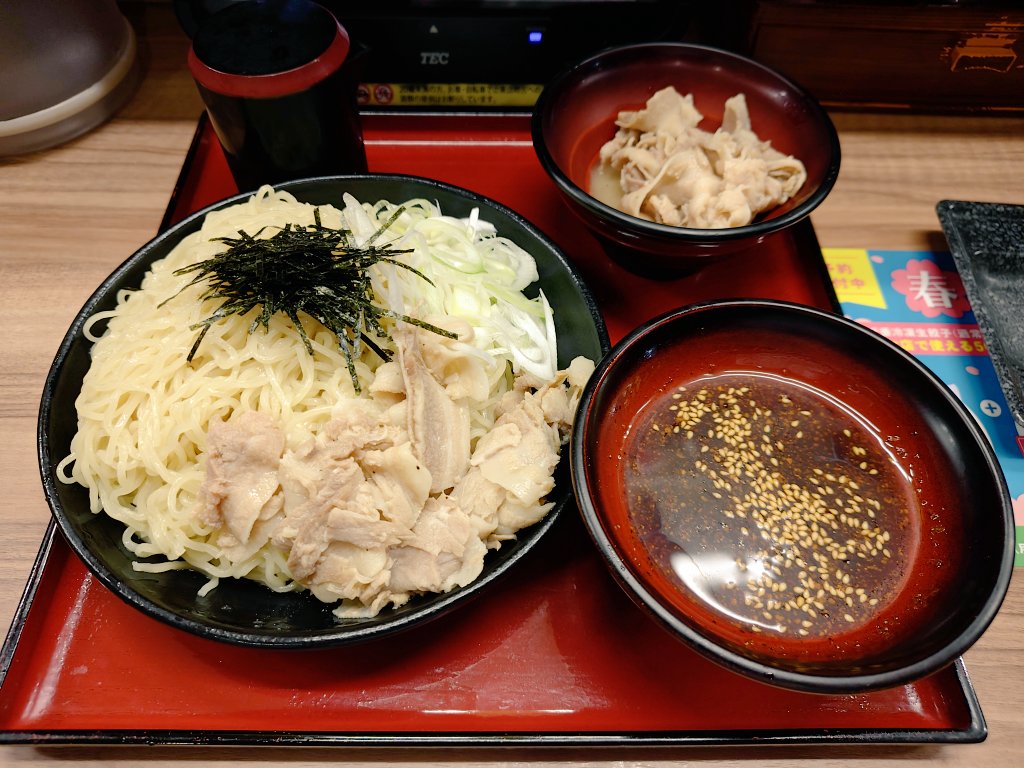 H O R I K E N tweet media