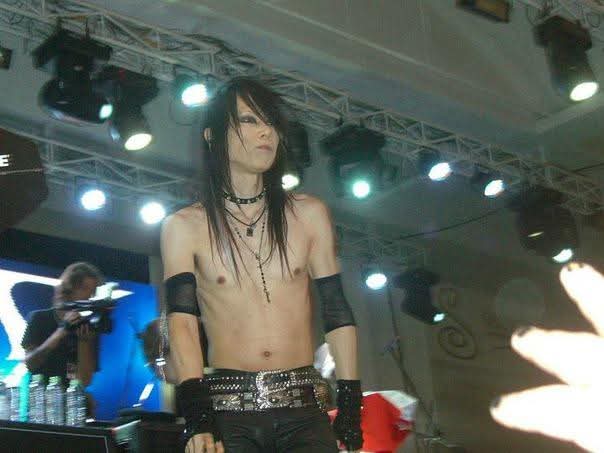 heath pic tweet media