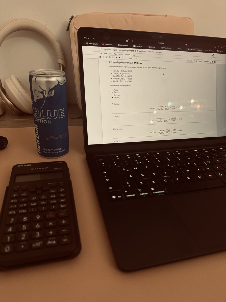 ElifQuantified's tweet photo. Needed energy to study Asset Pricing on Sunday https://t.co/1gmmmSwP3t