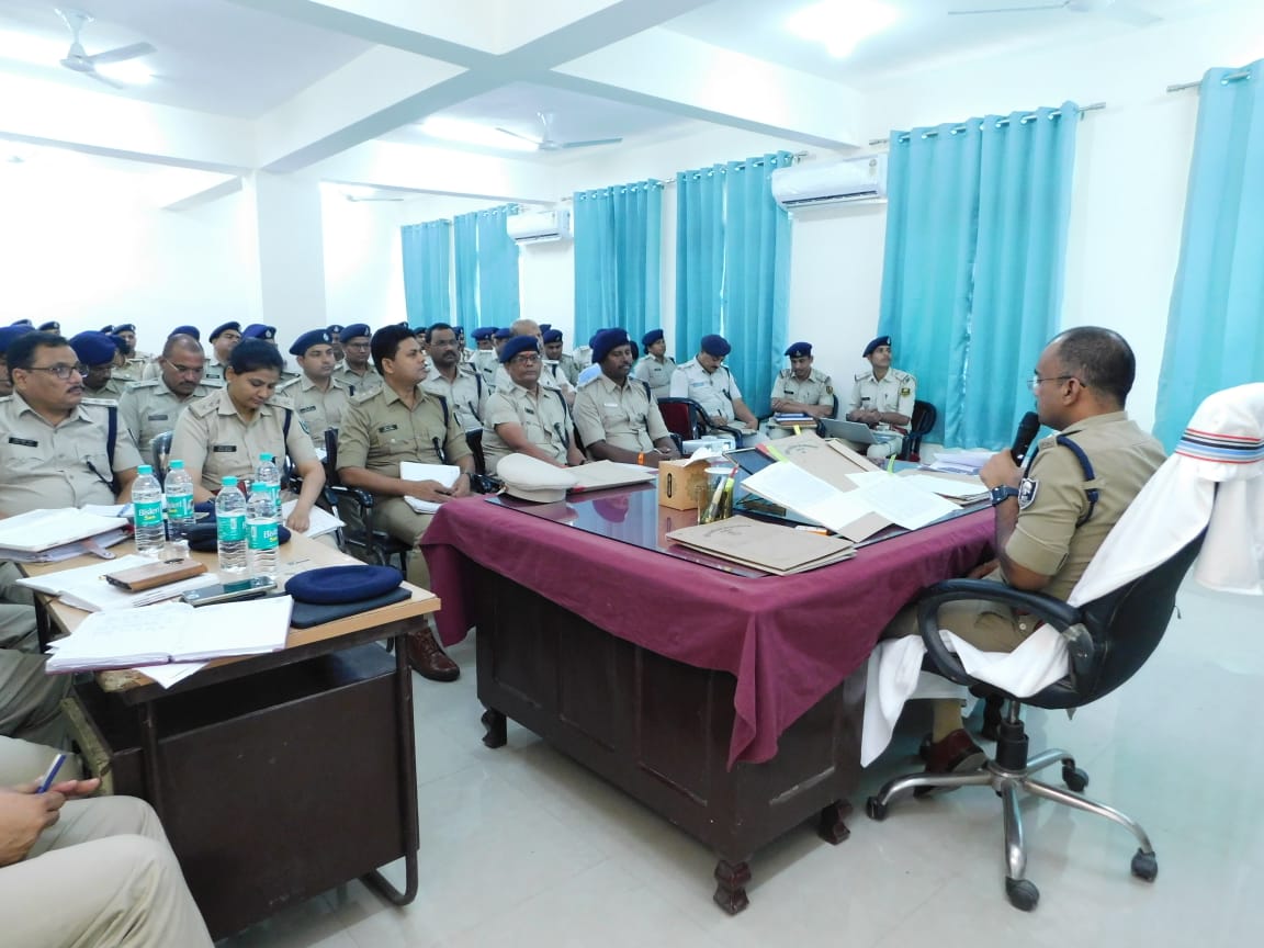 Araria police tweet media