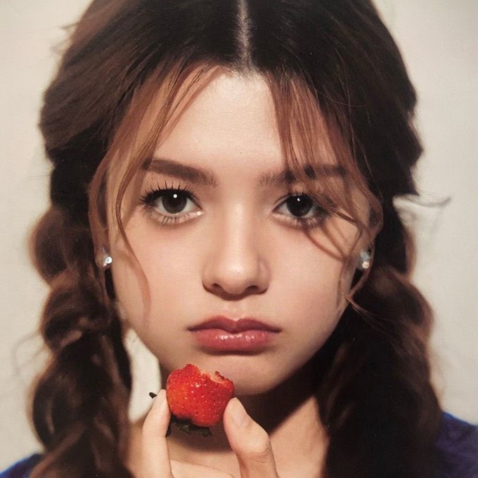 sia.มุแดงมีหนวดโบหยั่ย tweet media