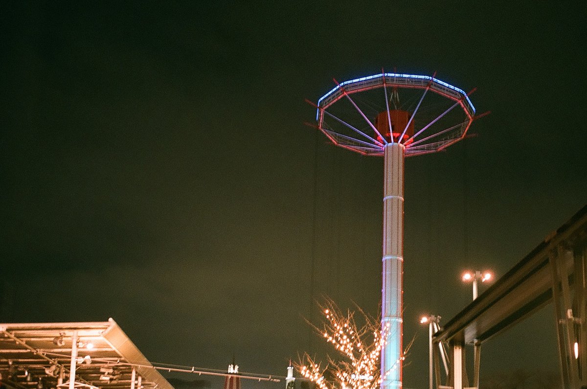 alibi5753's tweet image. #rollei35 で撮る後楽園遊園地

後楽園遊園地で僕と握手！！！

ローライ35 + #premium400
#FilmPhotography