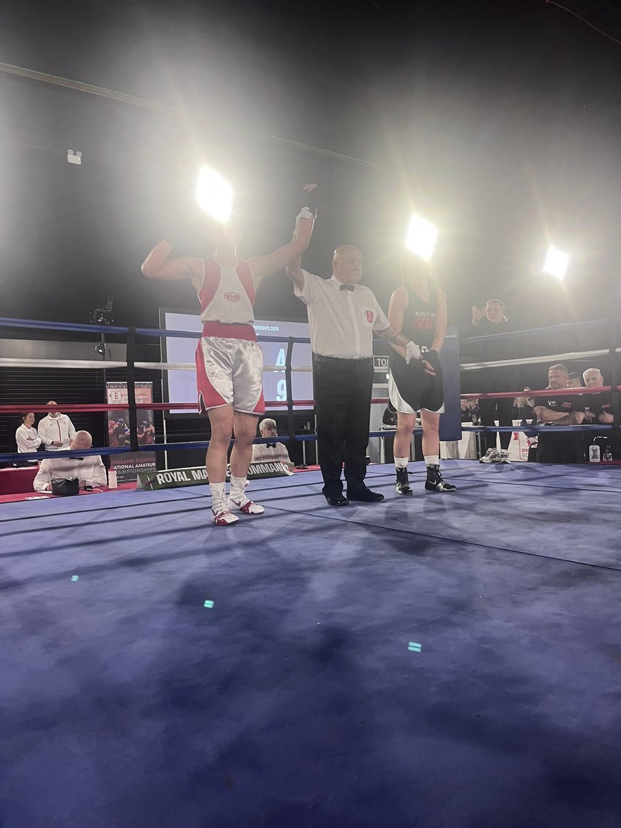 mosssidefirebox's tweet photo. Amy Nolan wins the semi-final to progress to the @England_Boxing Elite championship finals in Derby next weekend https://t.co/8WKfuxovXn