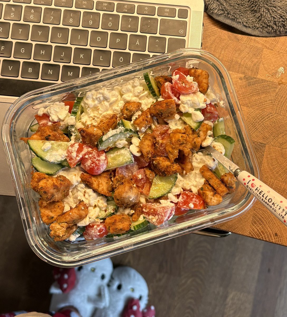 hoesbemaddin's tweet photo. incredibly unoriginal dinner pt 2 https://t.co/3fezpSOw2v