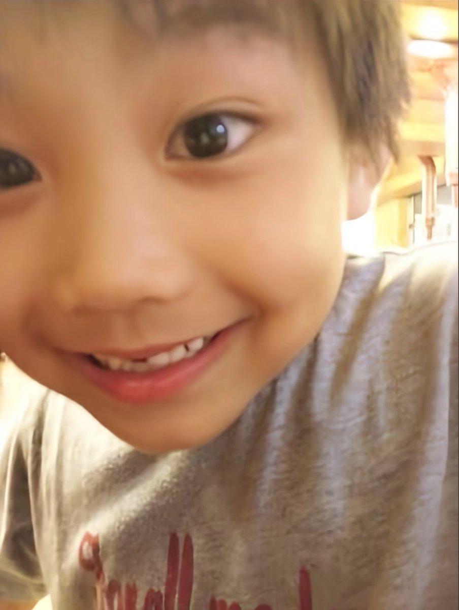 싼싼잉 tweet media