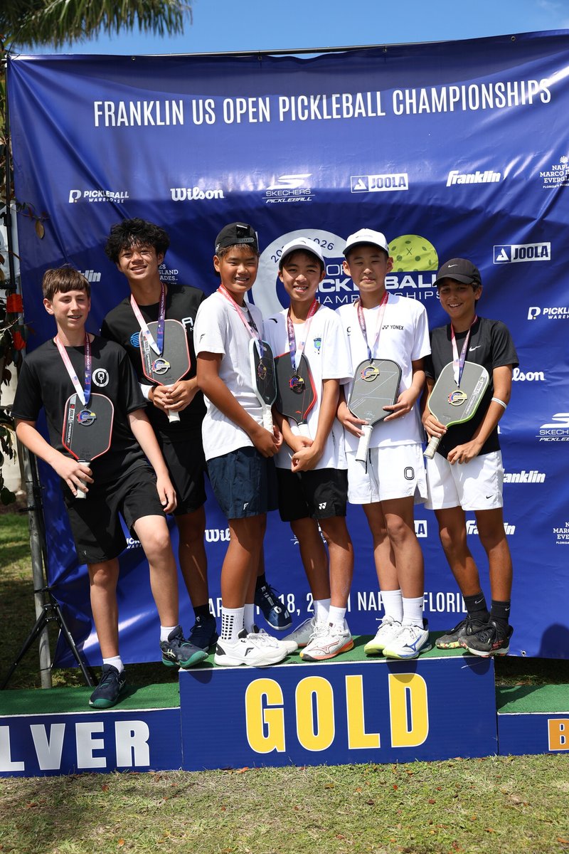 usopenpicklebal's tweet image. Day two at the US Open and the energy just keeps building 🔥

#usopenpickleball #daytwo #pickleballlife #naplesflorida #thebiggestpickleballpartyintheworld