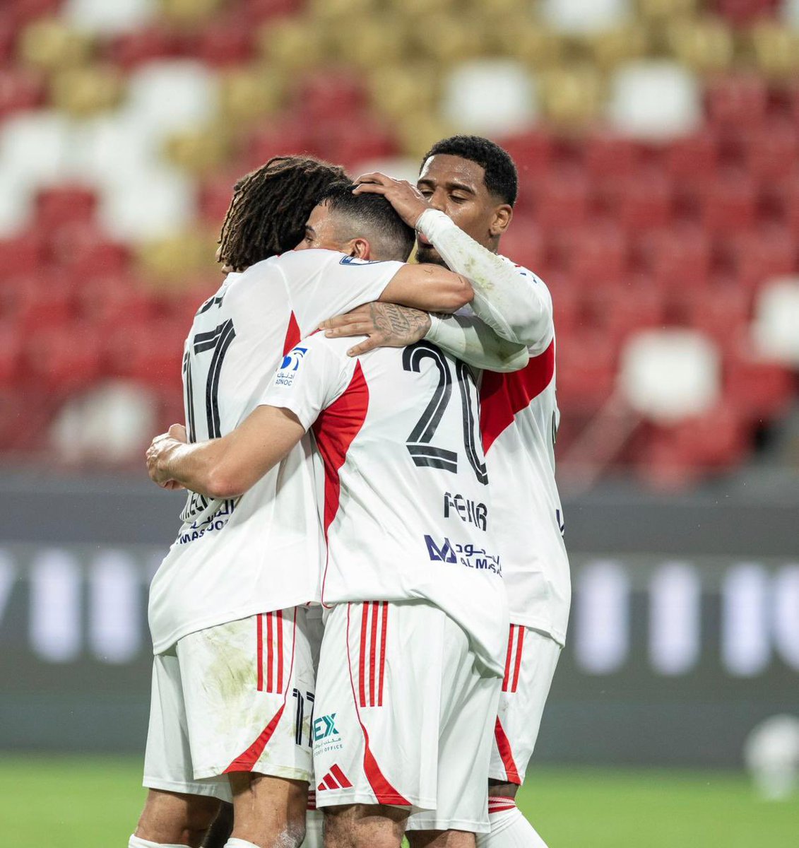 ElNennY's tweet photo. Well done boys great win very important 3 points @al_jazira_fc 🤍🖤 https://t.co/QT3OuYYESY