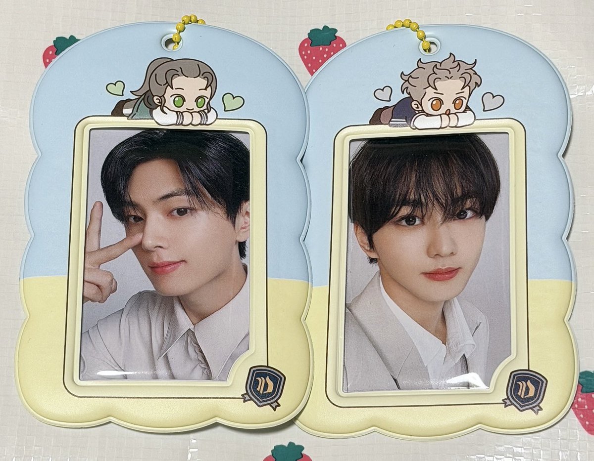 24년에나온포카인데아직도내최애젱양포카이거임
둘다너무예쁘고진지하게잘어울림..