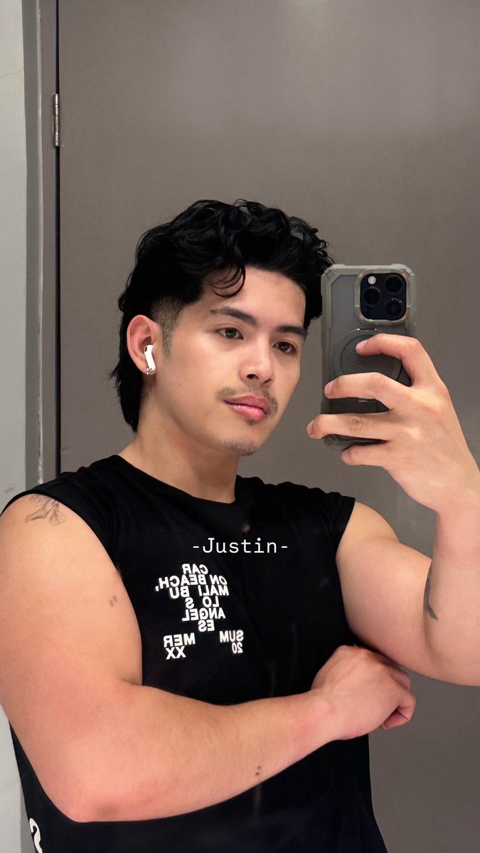 ⱼᵤₛₜᵢₙ tweet media