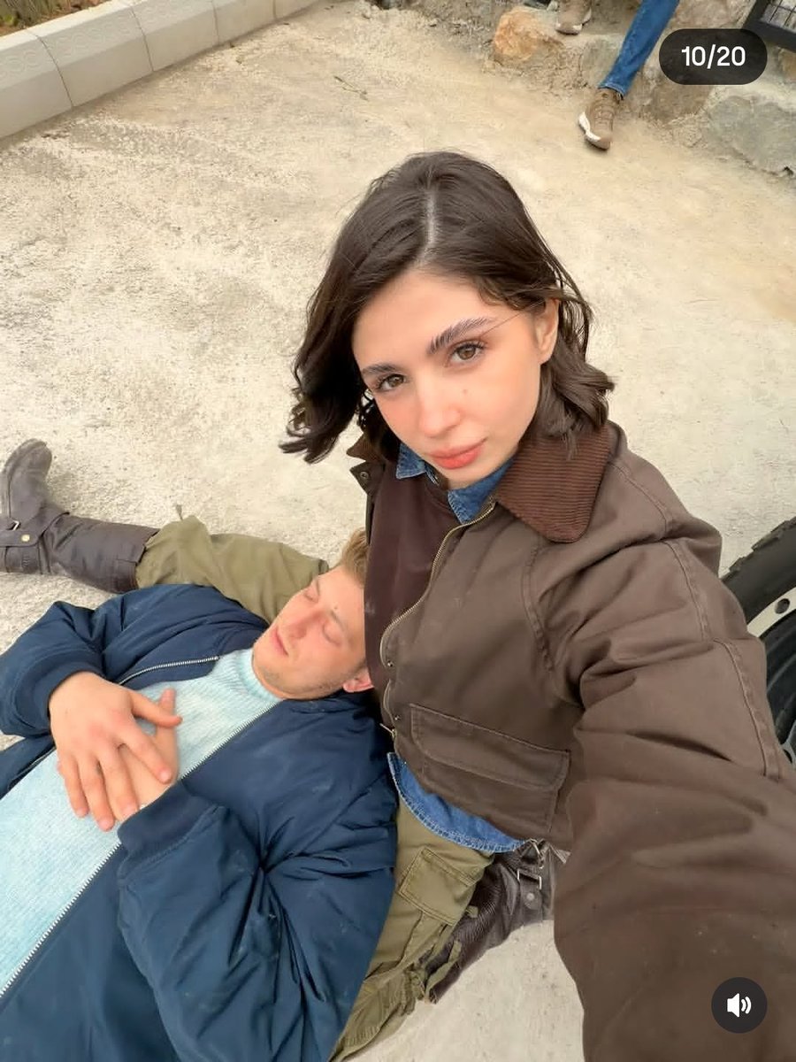 erzey_girl ❤️🩹 tweet media