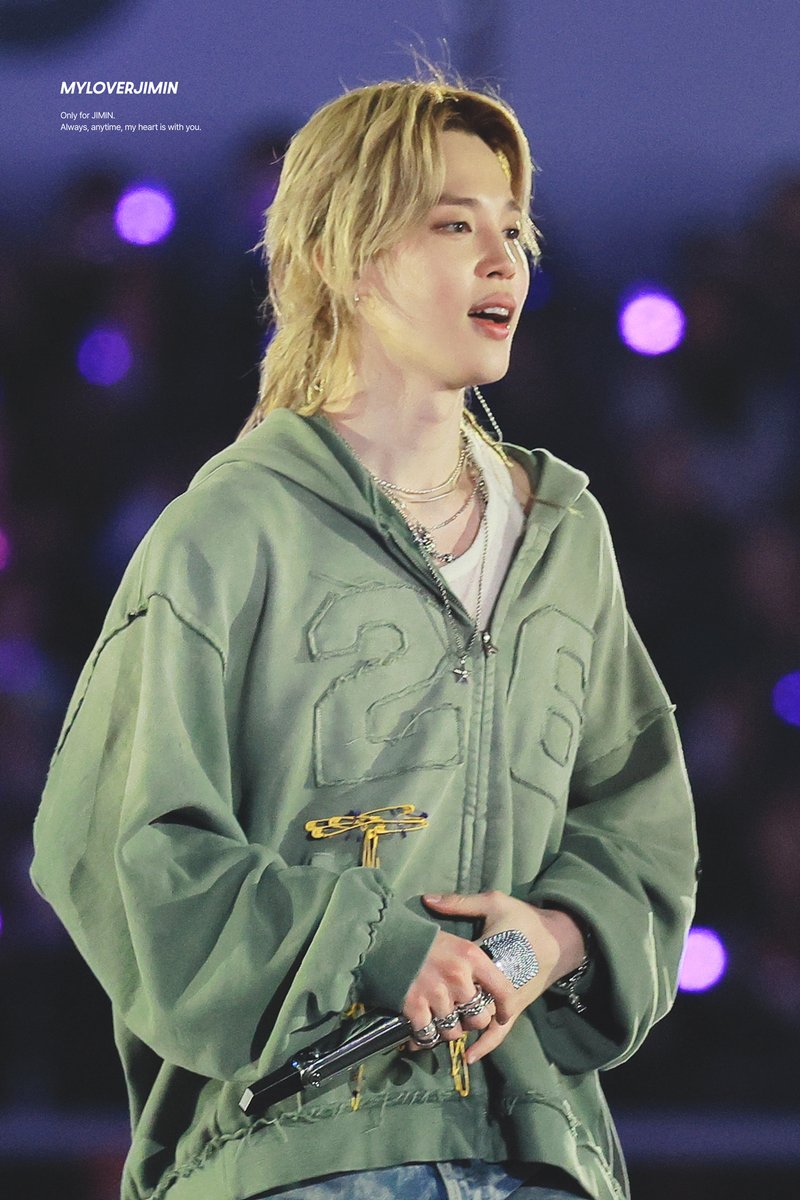 260412 💛#지민 #JIMIN #ジミン
<a href="/BTS_twt/">방탄소년단</a>