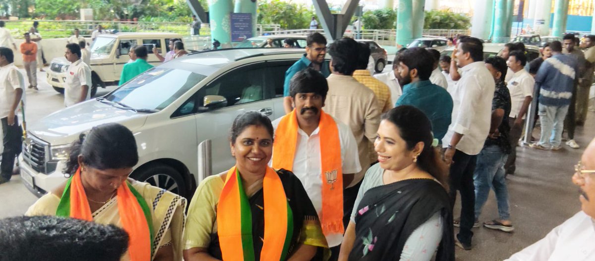 pvlekshmi's tweet photo. Today Clicks #BJP #Pammal #Pallavaram #Vijayalekshmi https://t.co/YdHaLIse0K