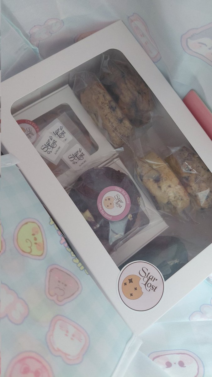 min 😼 tweet media