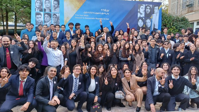 Elika Yusuf tweet media