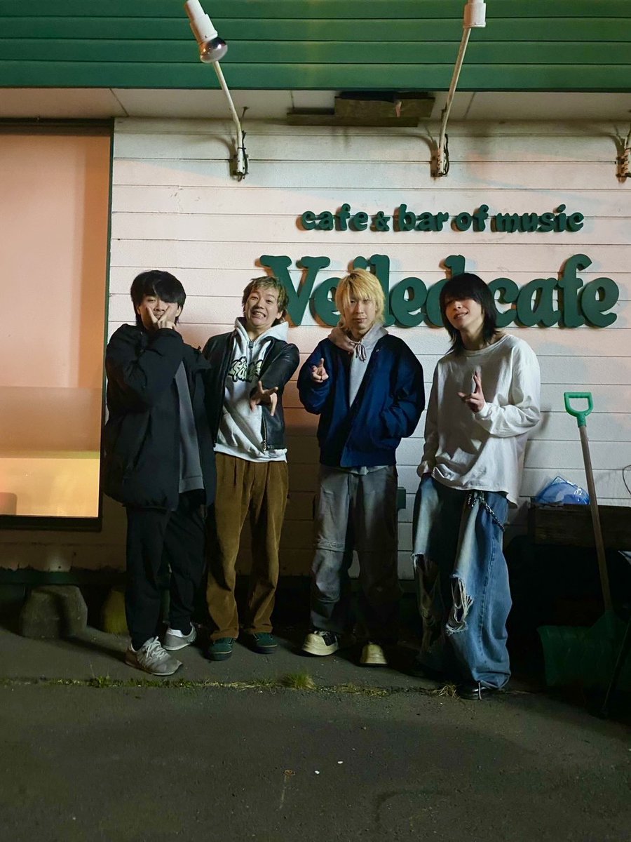 ジュウ tweet media