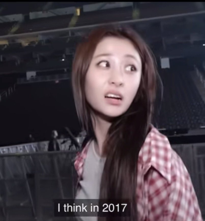 le sserafim pics tweet media