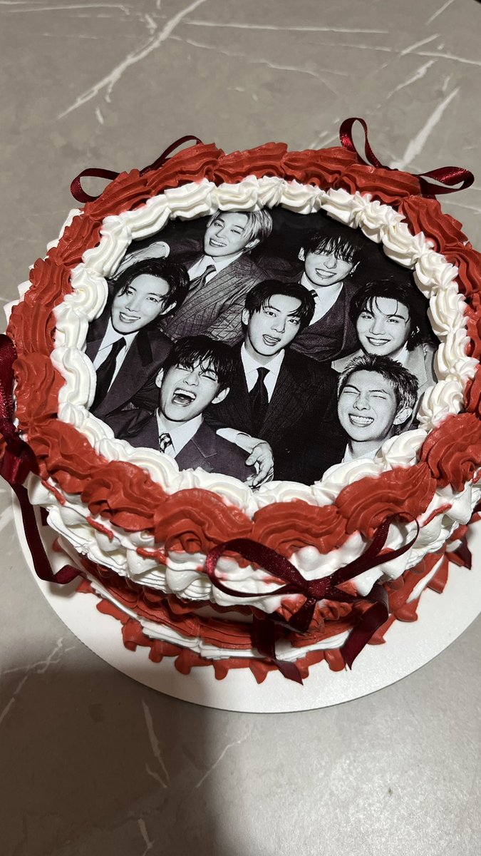 ୨۪୧ gabby⁷ | VAI VER O BTS 🇧🇷 tweet media