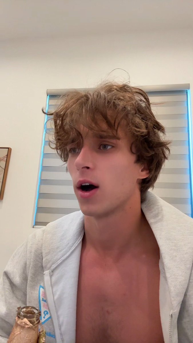 𝗰𝗲𝗹𝗲𝗯𝘀𝗯𝘆𝘀𝗲𝗯 tweet media