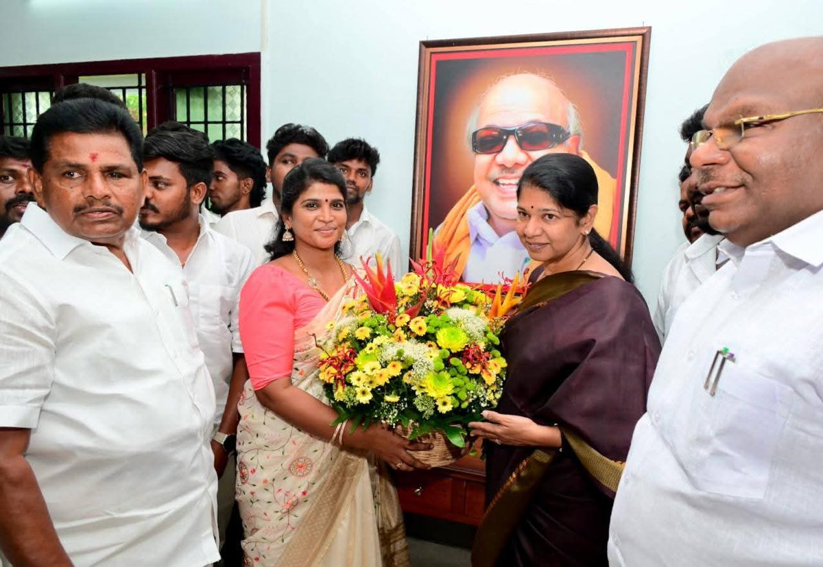 P K Parthipan DMK tweet media