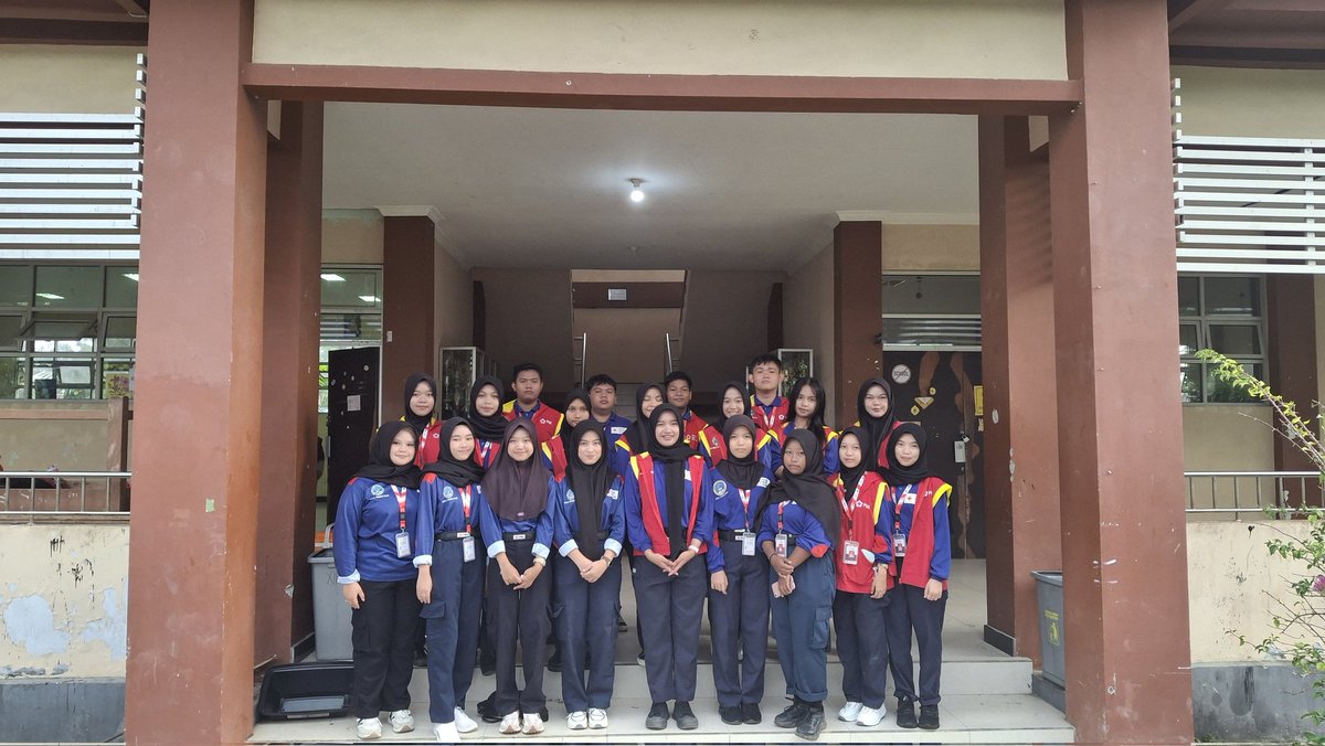 pmrsmansatase's tweet photo. Medis Back To School Run 
🗓️ Minggu 12 April 2026 https://t.co/WYWlvsRMxP