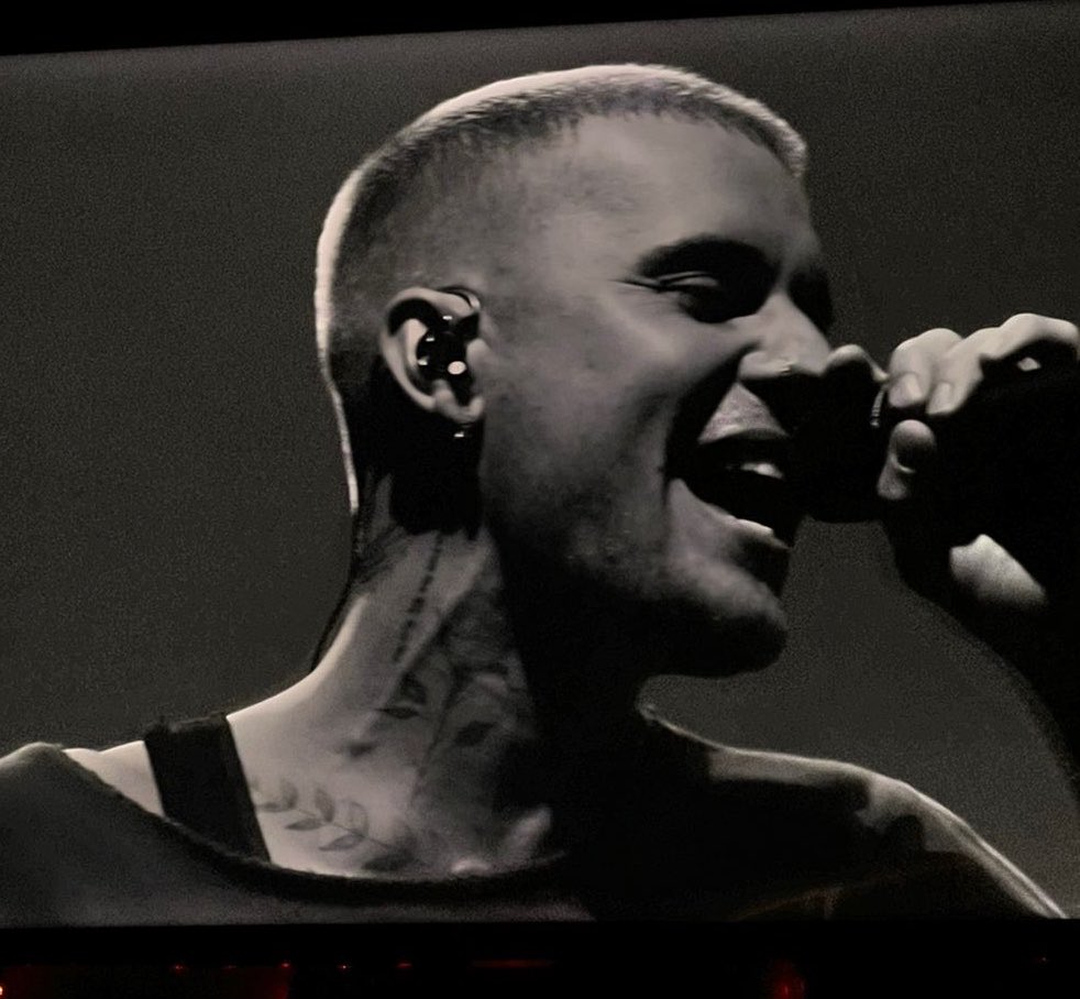 Turnê Bieber tweet media