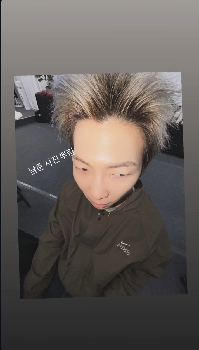 btschartsxdaily's tweet image. #JUNGKOOK via Instagram Story (3)💜

#RM 😭🤣