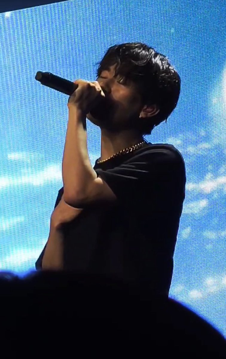 𝐒𝐔𝐒𝐇𝐈 tweet media