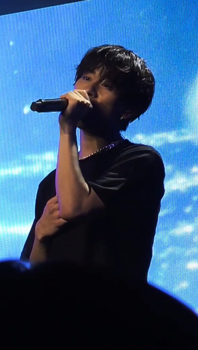 𝐒𝐔𝐒𝐇𝐈 tweet media