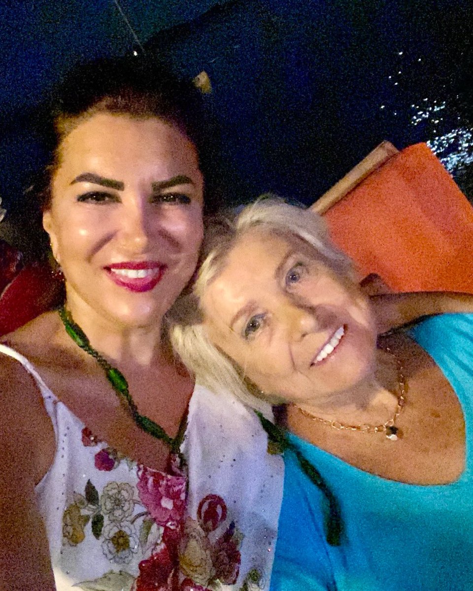 Sedef Kabaş tweet media