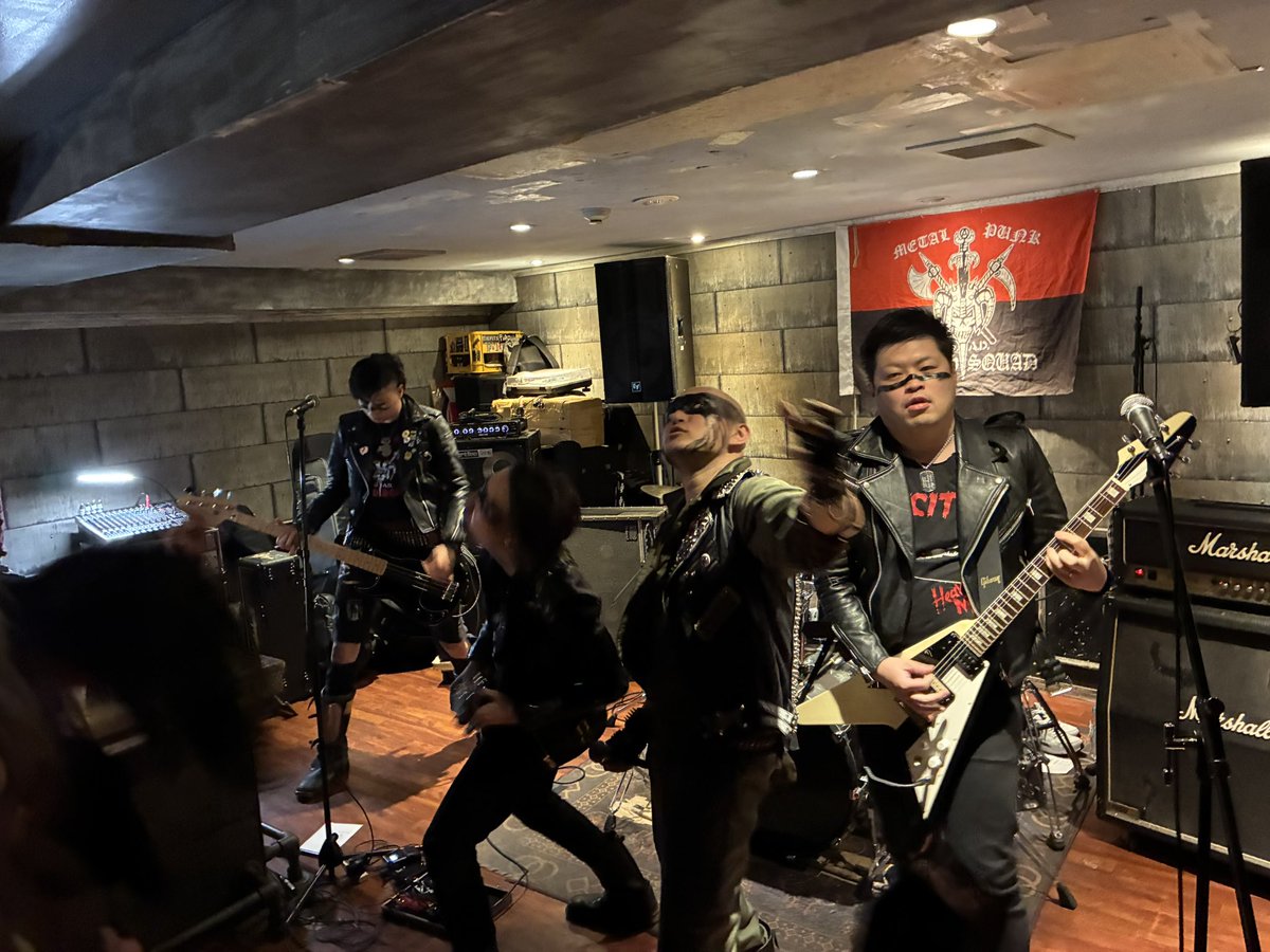 し"  ょ ~ tweet media